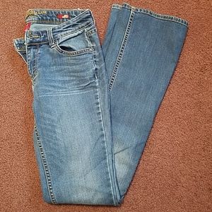 Arizona Curvy Bootcut Jeans